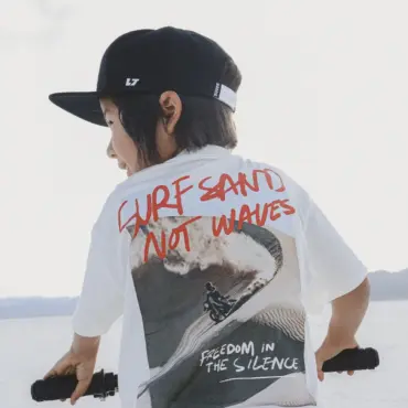 T-SHIRT LT MODELO SURF WAVES
